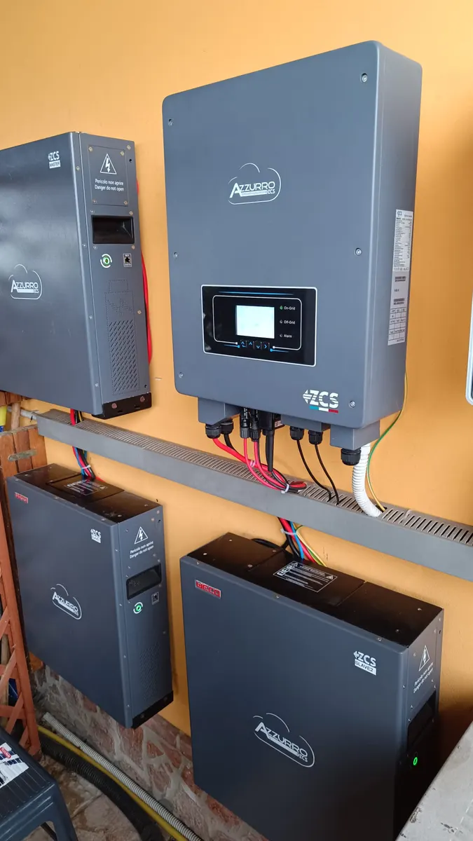 Inverter ZCS Azzurro e batterie dopo il ripristino